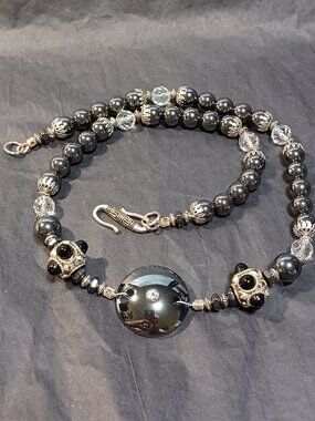 My Tribute to Art Deco - Hematite beaded necklace